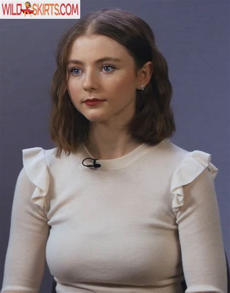 thomasin mckenzie nude|Thomasin McKenzie Nude: Porn Videos & Sex Tapes